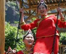 浓缩版的黄山：小黄山畲族风情村